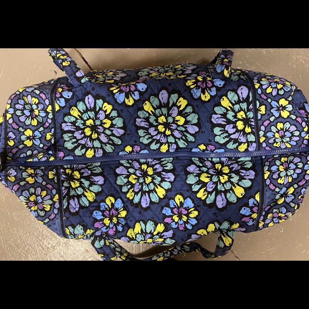 Vera Bradley large tote